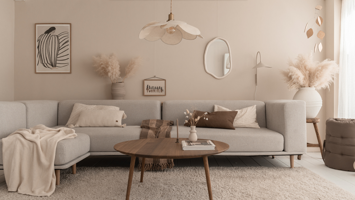 DE TRENDKLEUR BEIGE IS EEN BLIJVERTJE: DIT ZIJN DE MOOISTE BEIGETINTEN EN ZO PAS JE ZE TOE