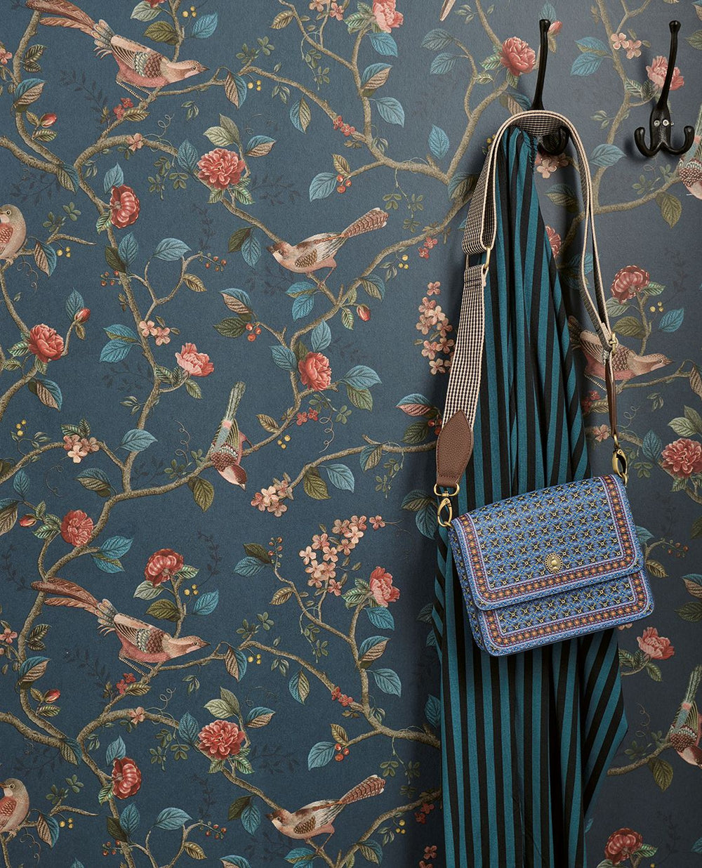 EIJFFINGER Pip Studio 6 333126 - Afbeelding 2 - Blauw, Romantisch, Pip Studio, Dieren, Bloemen
