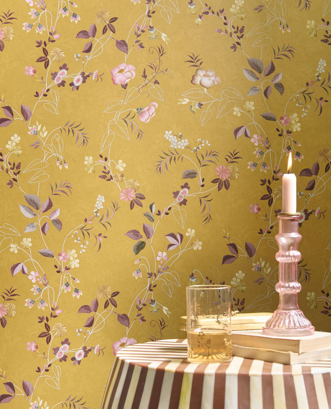 EIJFFINGER Pip Studio 6 333132 - Afbeelding 2 - Geel, Romantisch, Pip Studio, Bloemen, Bladeren
