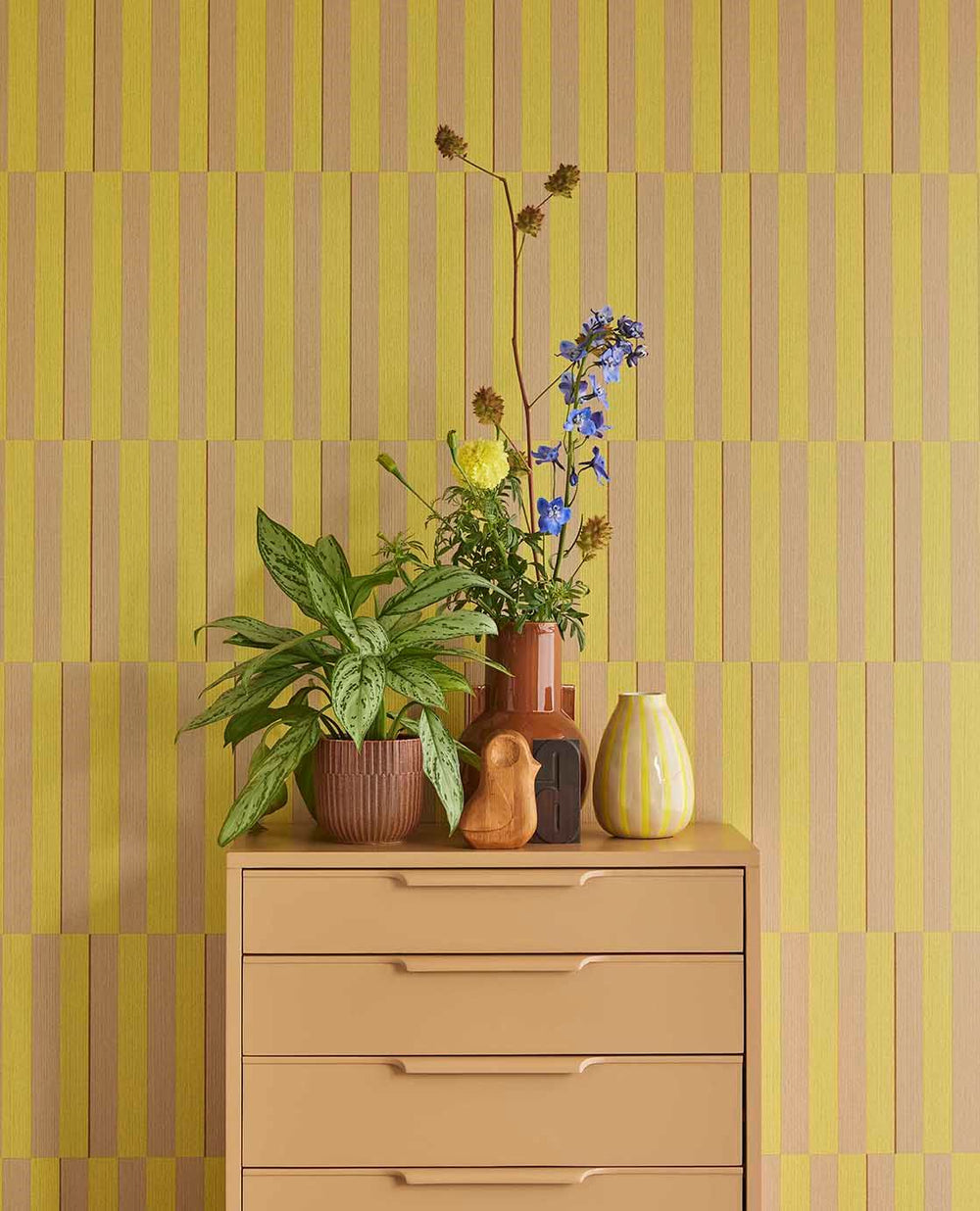 EIJFFINGER Revive 333621 - Afbeelding 2 - Geel, Retro, Vintage, Kinderkamer, Strepen, Grafisch, Geometrisch