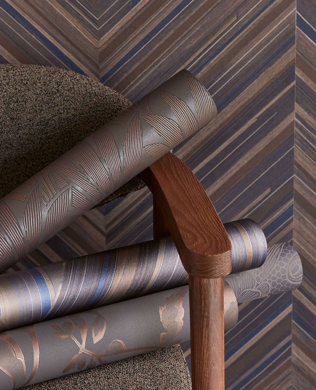 EIJFFINGER Gilded 340164 - Afbeelding 4 - Naturel, Blauw, Klassiek, Stoer, Industrieel, Chic, Glamour, Strepen, Natuurlijk, Geometrisch