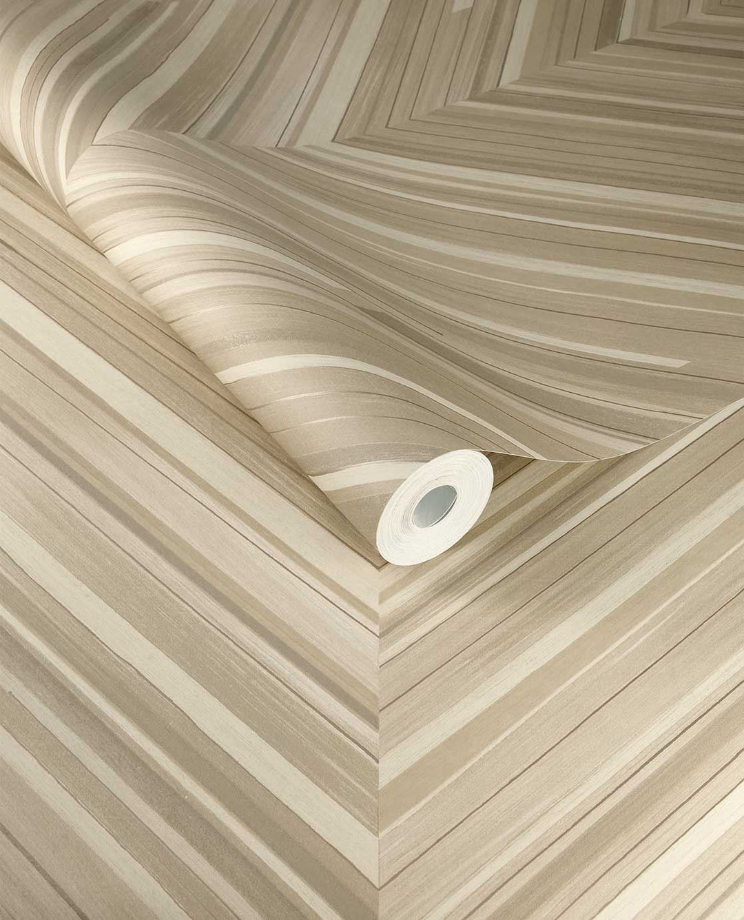 EIJFFINGER Gilded 340160 - Afbeelding 1 - Naturel, Wit, Klassiek, Stoer, Industrieel, Chic, Glamour, Strepen, Natuurlijk, Geometrisch