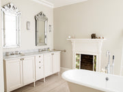 Sample jar | Wimborne White no. 239 | Farrow &amp; Ball