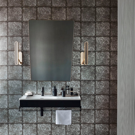 Cole &amp; Son Historic Royal Palaces – Great Masters King&