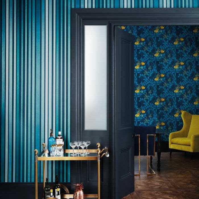 Cole &amp; Son Marquee Stripes Carousel Stripe behang 110/9042