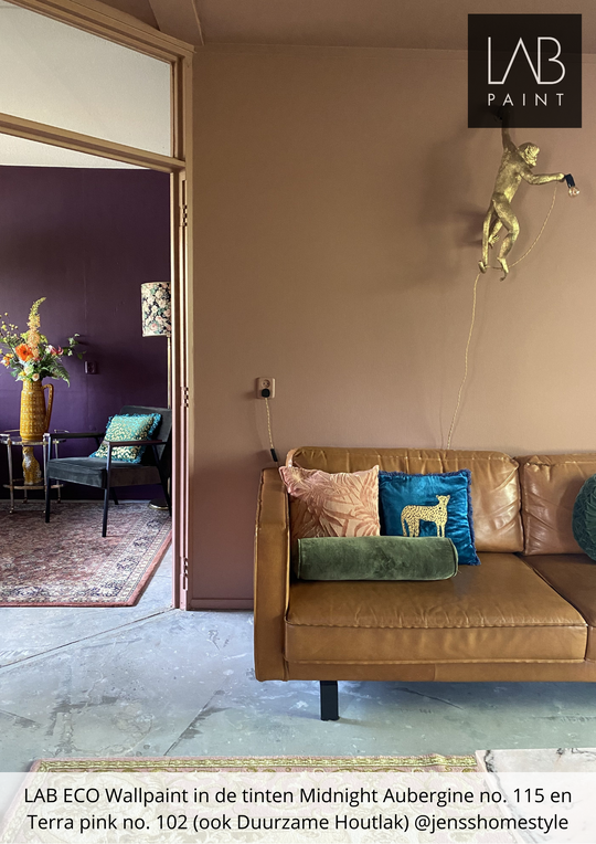 MIDNIGHT AUBERGINE NO. 115 | Limited Shades - Vestingh Paint • Craft • Lifestyle