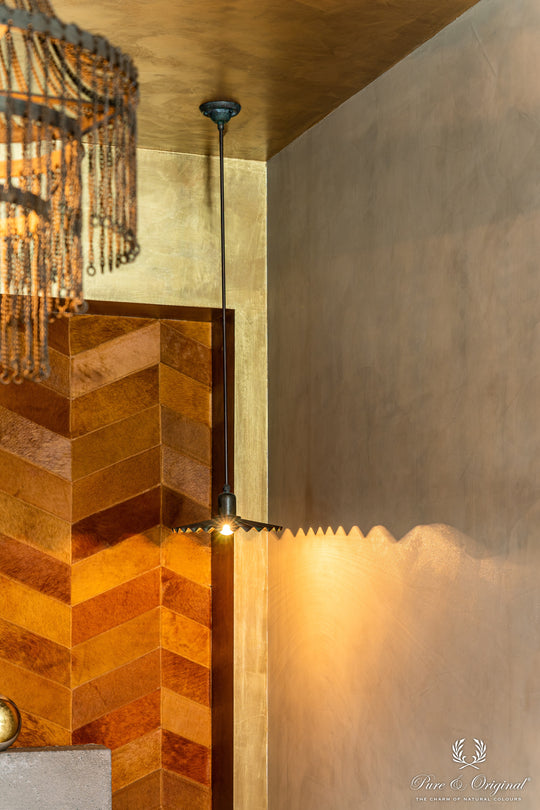 Traditionelle Lack-Hochglanz-Elemente | Gold