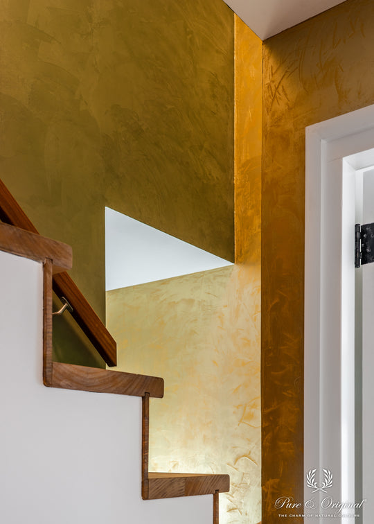 Traditionelle Lack-Hochglanz-Elemente | Gold
