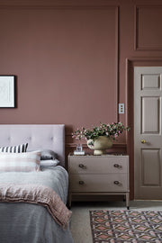 Intelligent Satinwood | Nether Red no. 315