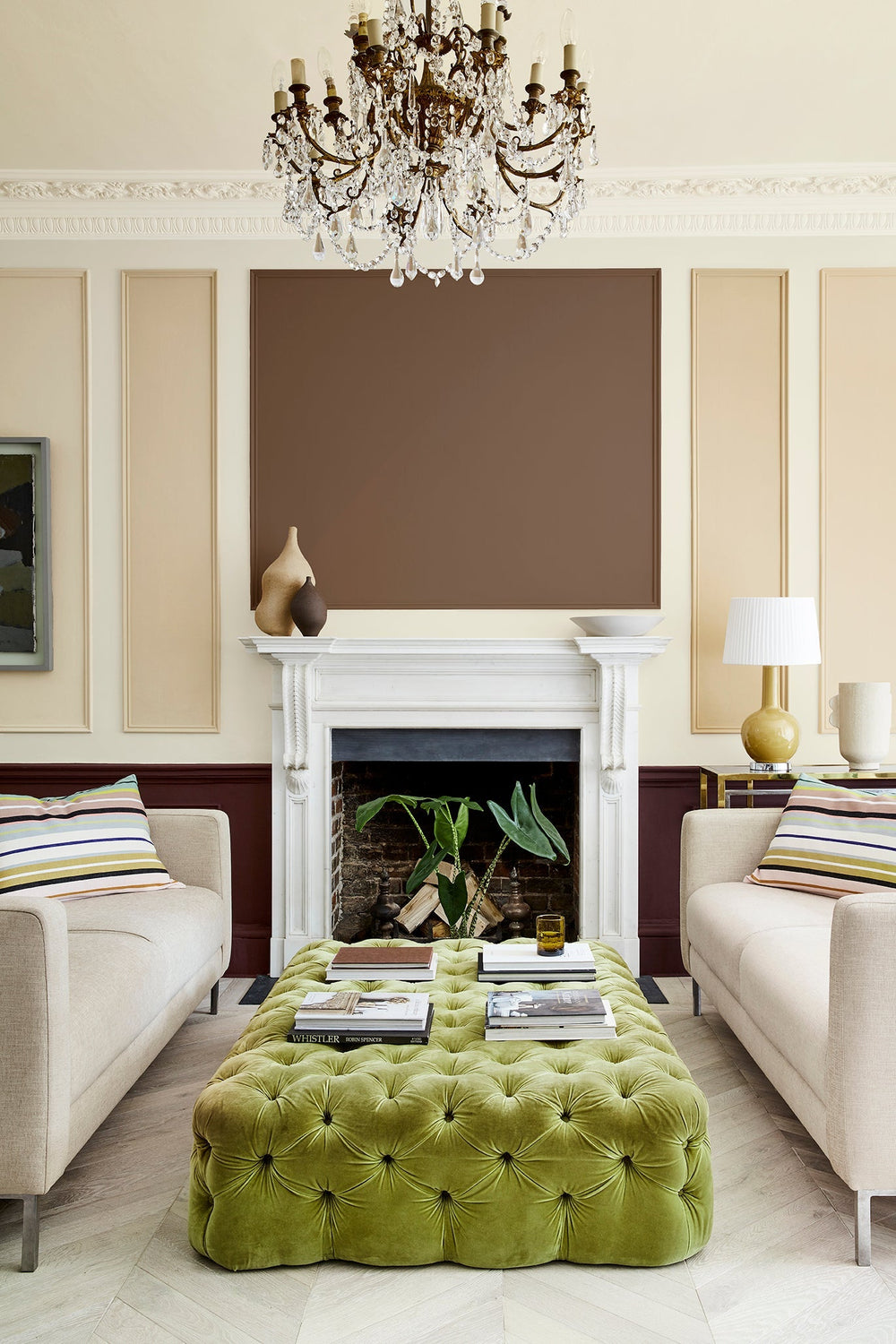 Interior Oil Eggshell | Purple Brown no. 8