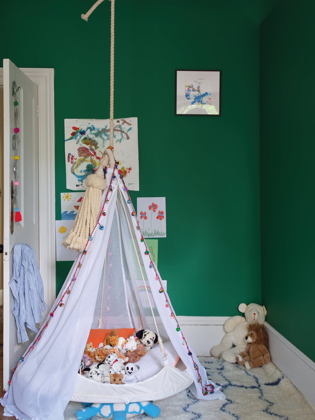 Modern Eggshell | Verdigris Green no. W50