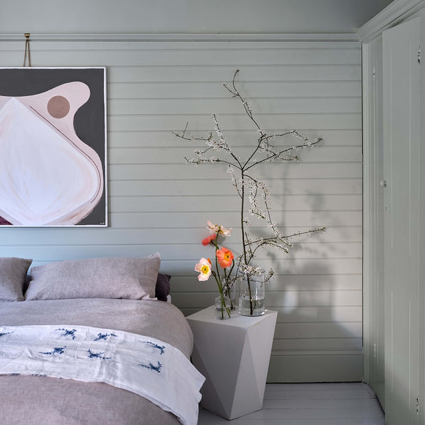 Modern Eggshell | Eddy no. 301